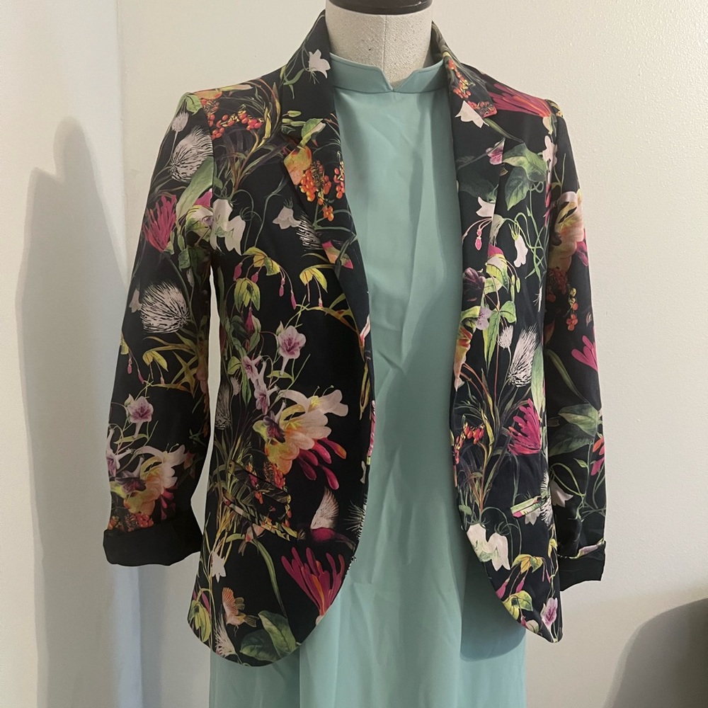 Topshop Womens Floral Print Blazer Size 4 Lined. Green dress not included